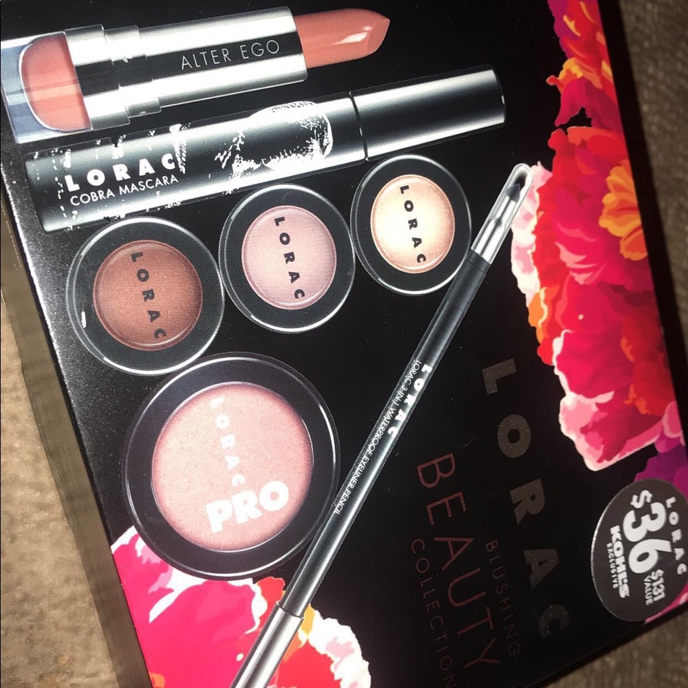 Makeup Bundle! - Picture 2 of 5